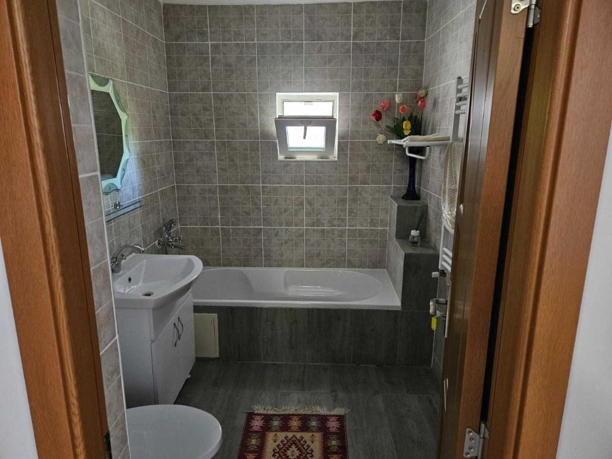 Muzicii 11 - Cozy Seaside Apartments Năvodari Εξωτερικό φωτογραφία